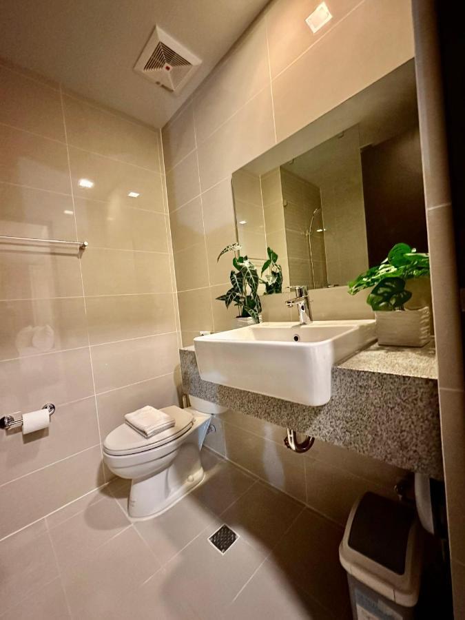 Bgc, Uptown Parksuites Tower 2 Taguig Exteriér fotografie