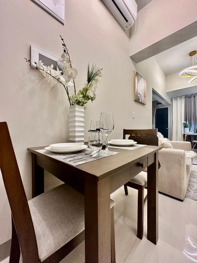 Bgc, Uptown Parksuites Tower 2 Taguig Exteriér fotografie